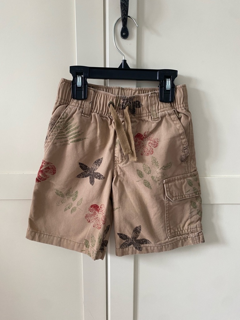 Gymboree Kids Tan Multi Pocket Floral Cargo Style Shorts with Drawstring 4T